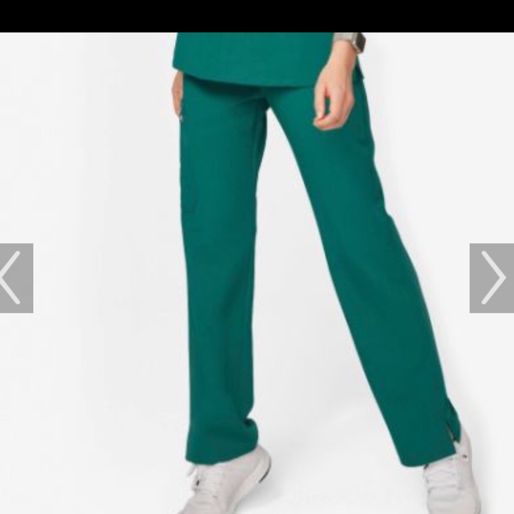 Figs kade petite scrub pants